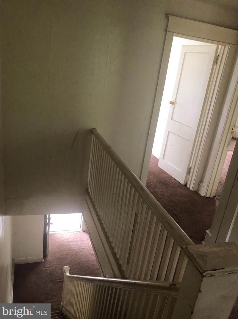 1437 Kerlin St, Chester PA 19013-3926 exterior