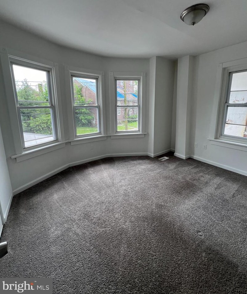 34 24 St, Chester PA 19013-5107 exterior