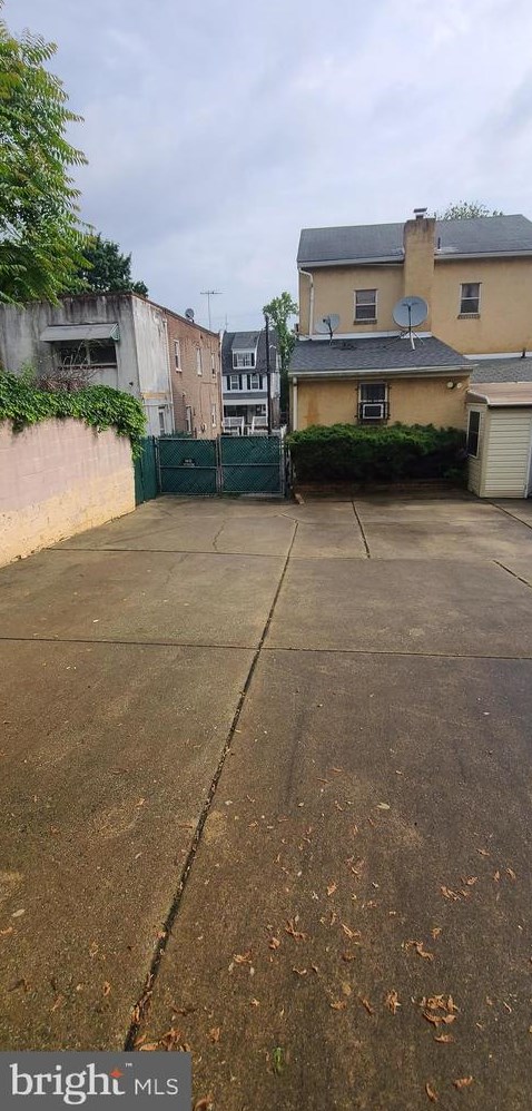 1030 Lawrence Ave, Darby PA 19023-2011 exterior