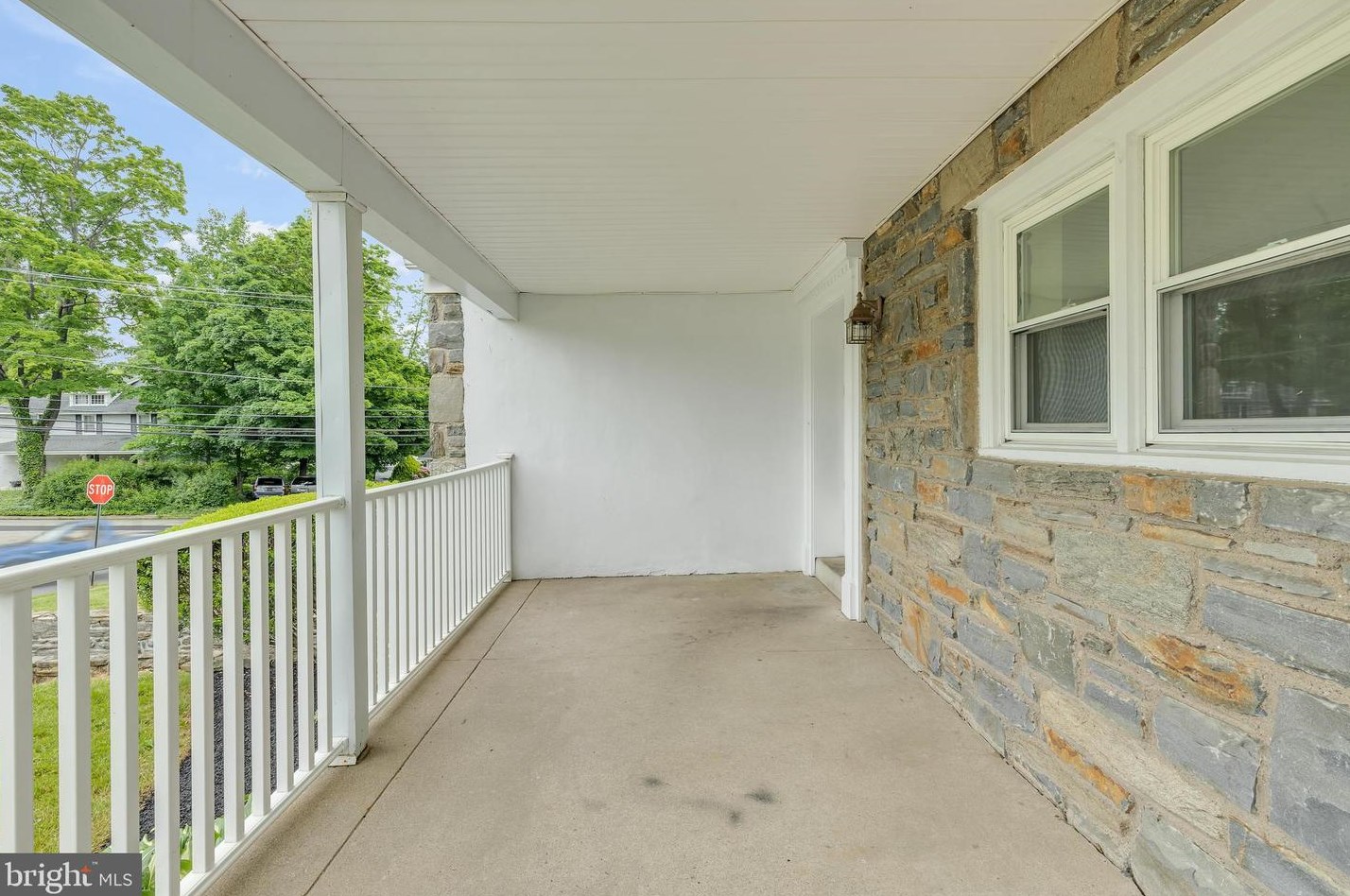 2 Fairhill Rd, Morton PA  19070-1009 exterior