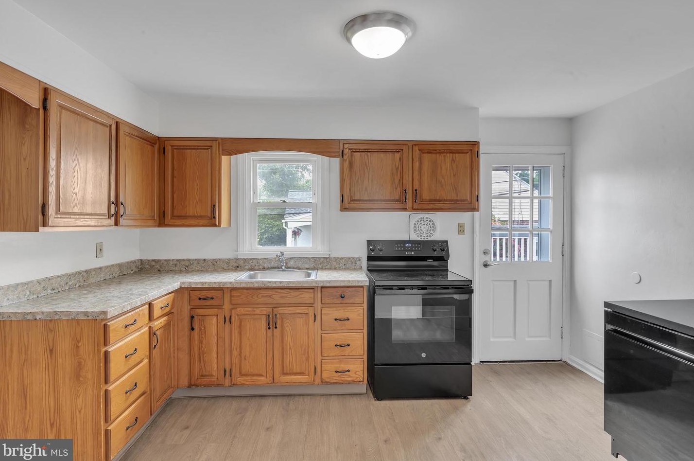 2 Fairhill Rd, Morton PA  19070-1009 exterior