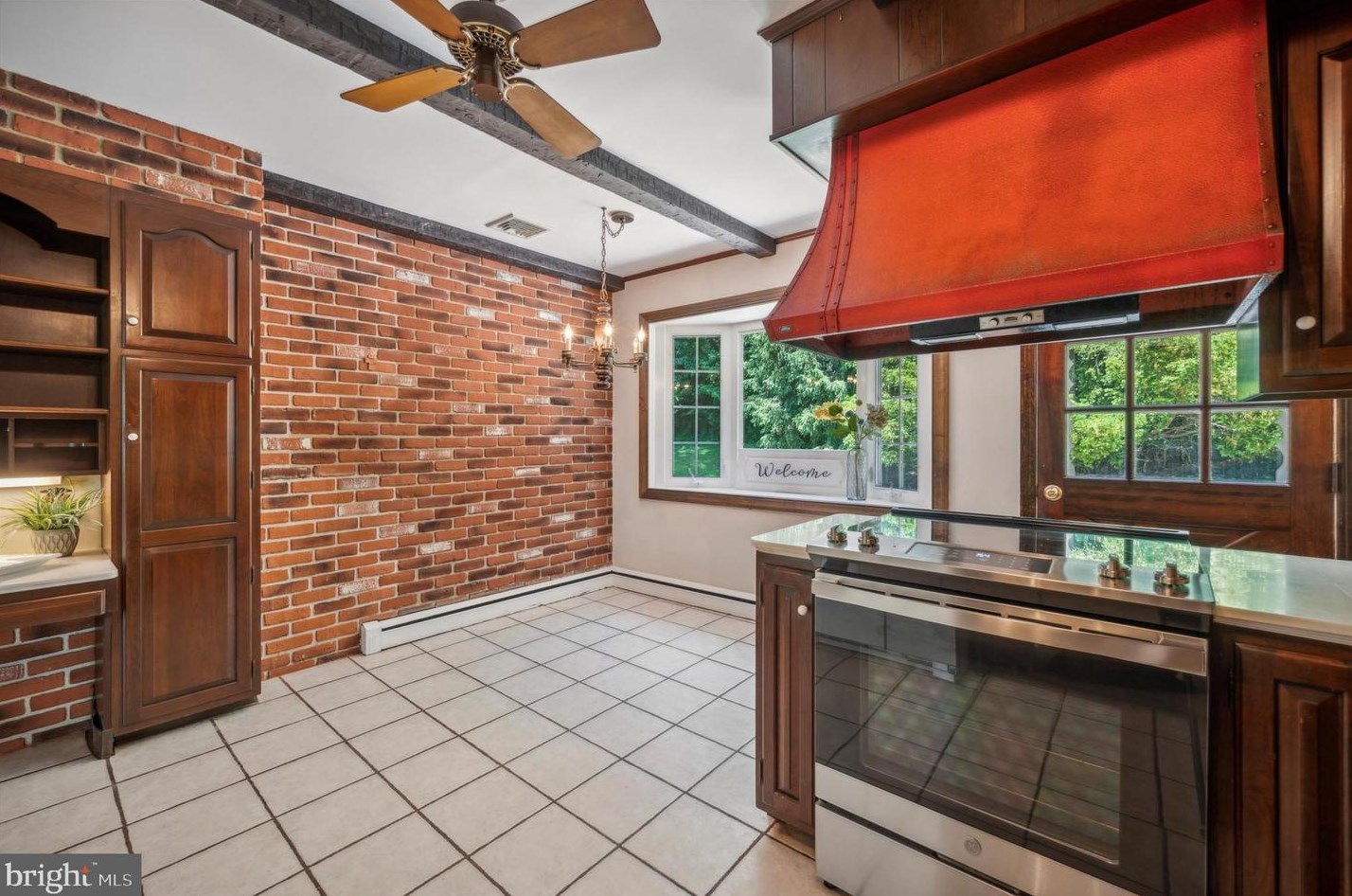 2 Gln Cir, Media PA 19063-4711 exterior