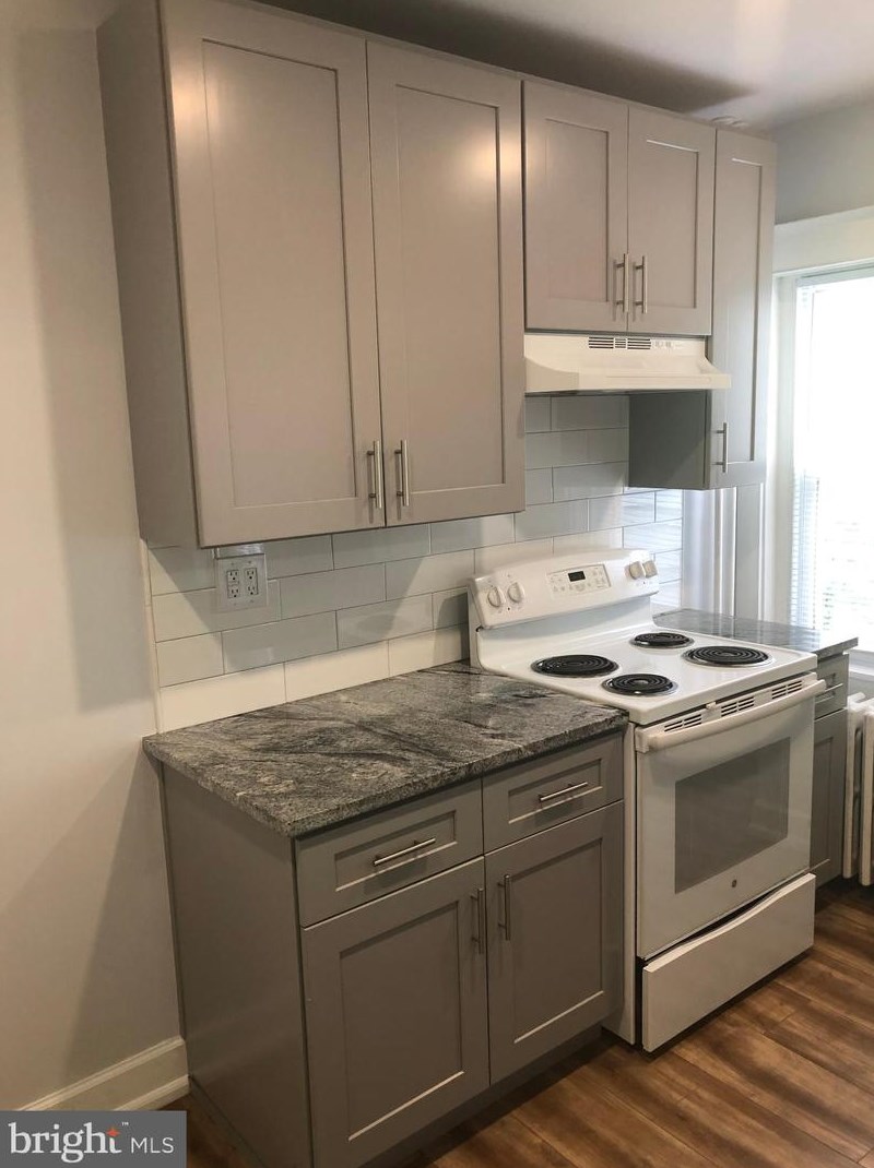 1435 Kerlin St, Chester PA 19013-3926 exterior