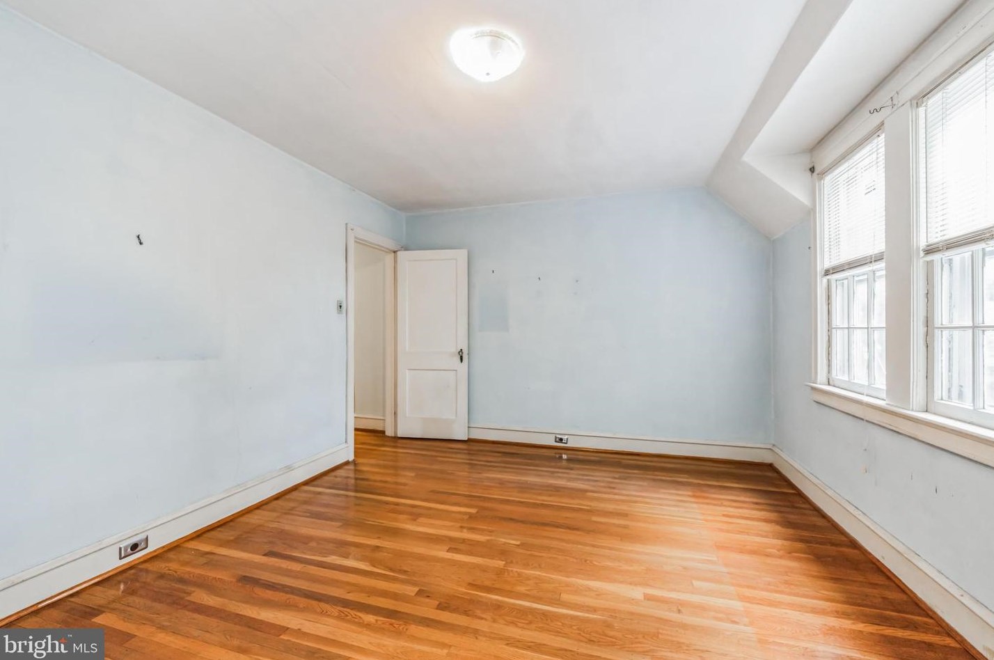 12 Golf Rd, Darby PA 19023-1314 exterior