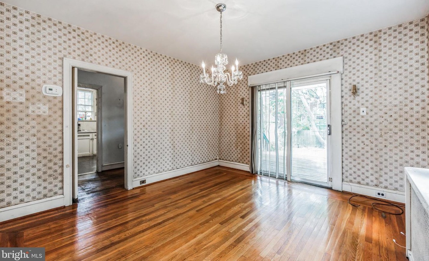 12 Golf Rd, Darby PA 19023-1314 exterior