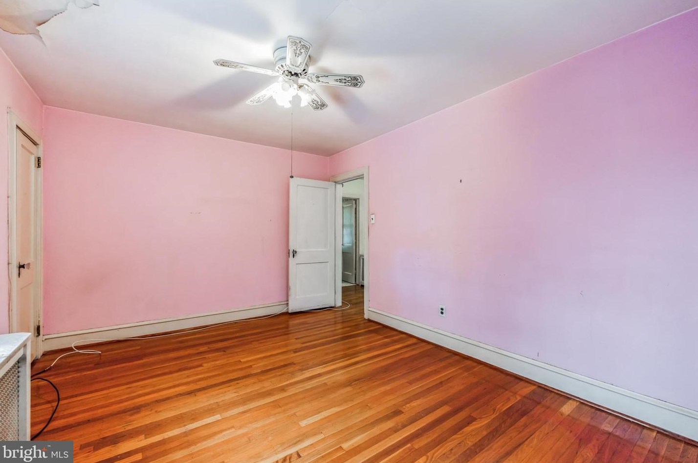 12 Golf Rd, Darby PA 19023-1314 exterior