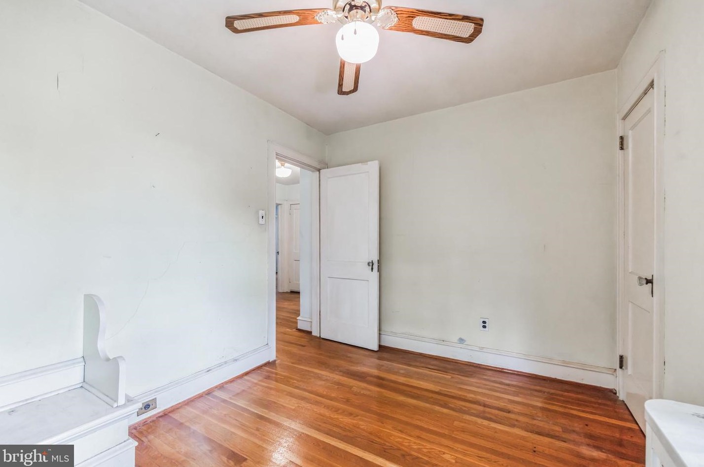 12 Golf Rd, Darby PA 19023-1314 exterior