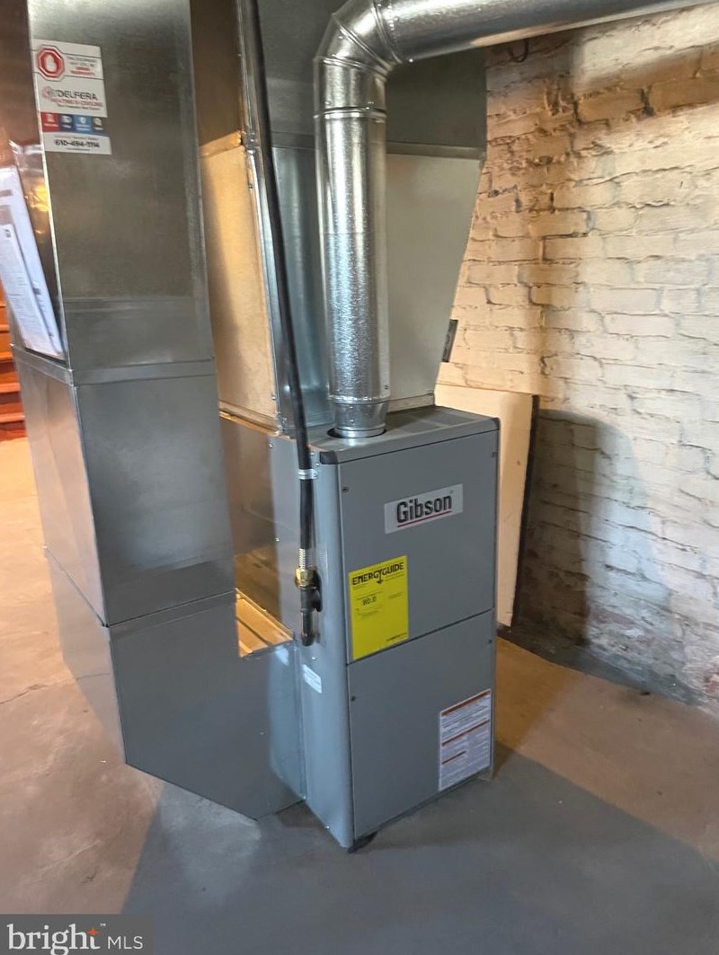 1225 9 St, Chester PA 19013-1712 exterior