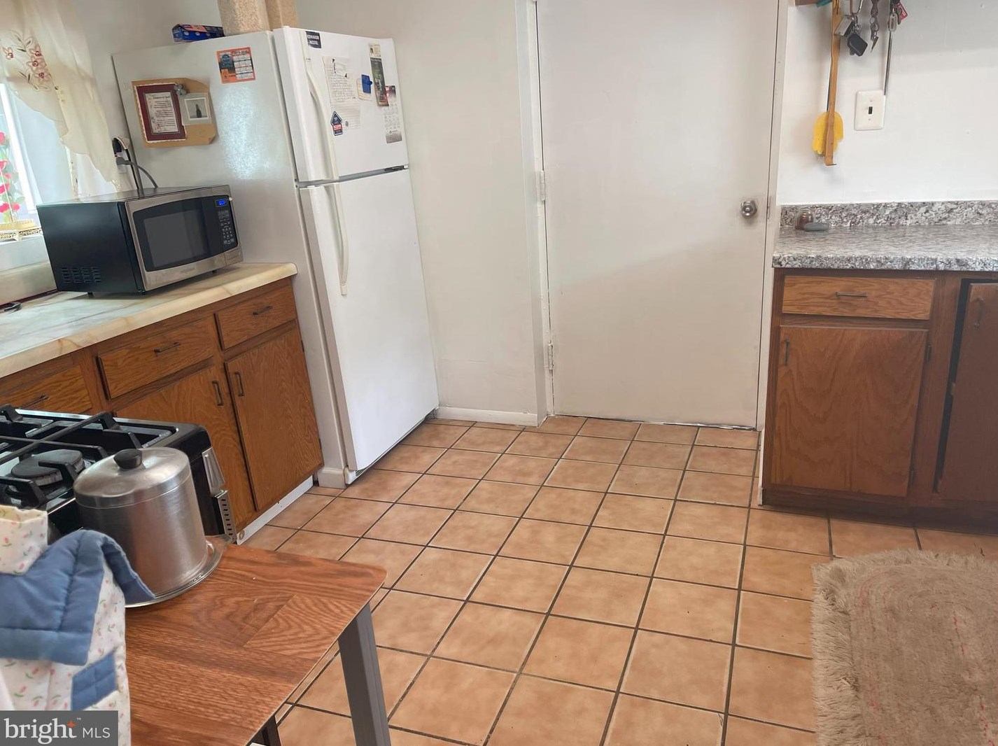 347 Taylor Ter, Chester PA 19013-4236 exterior