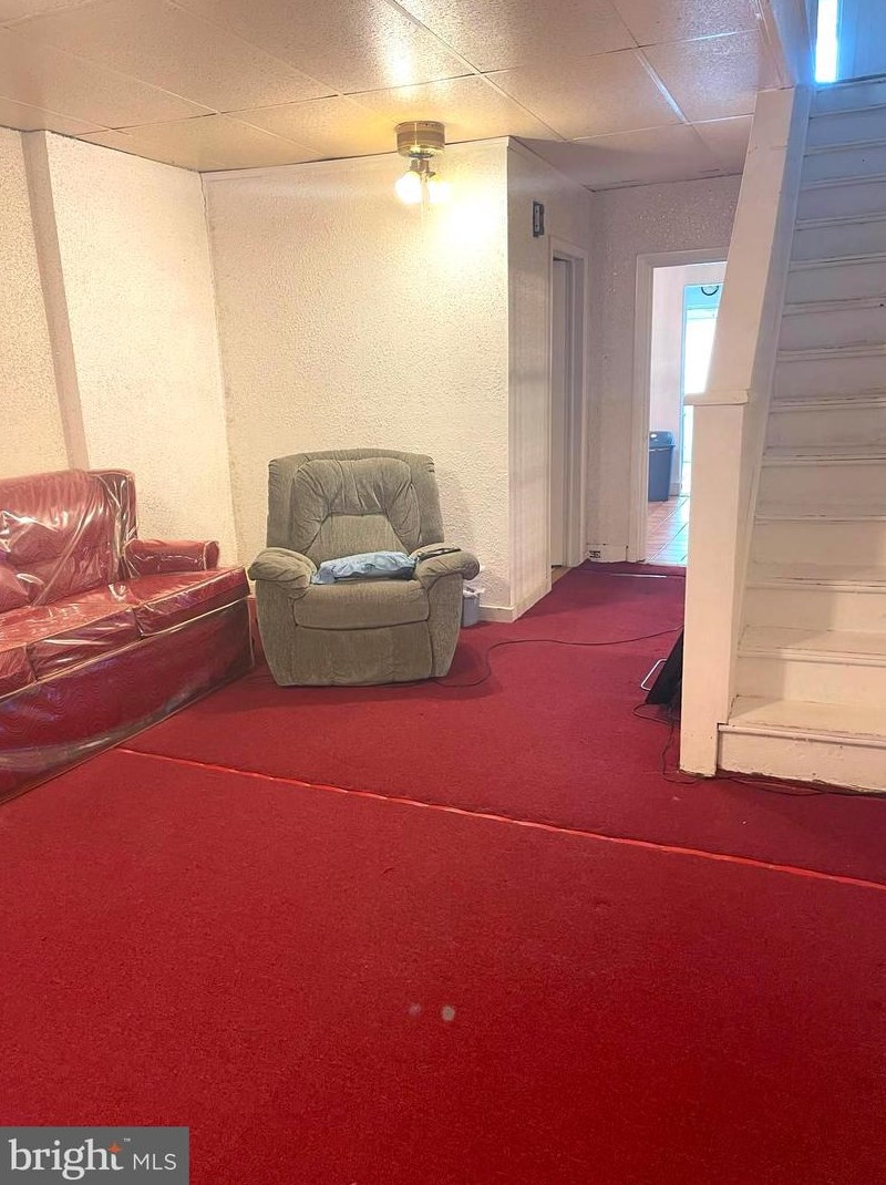 347 Taylor Ter, Chester PA 19013-4236 exterior