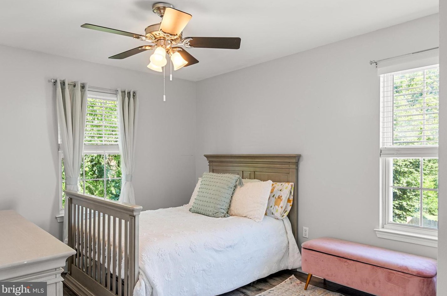 54 Steeplechase Cir, Chester PA 19014-1463 exterior