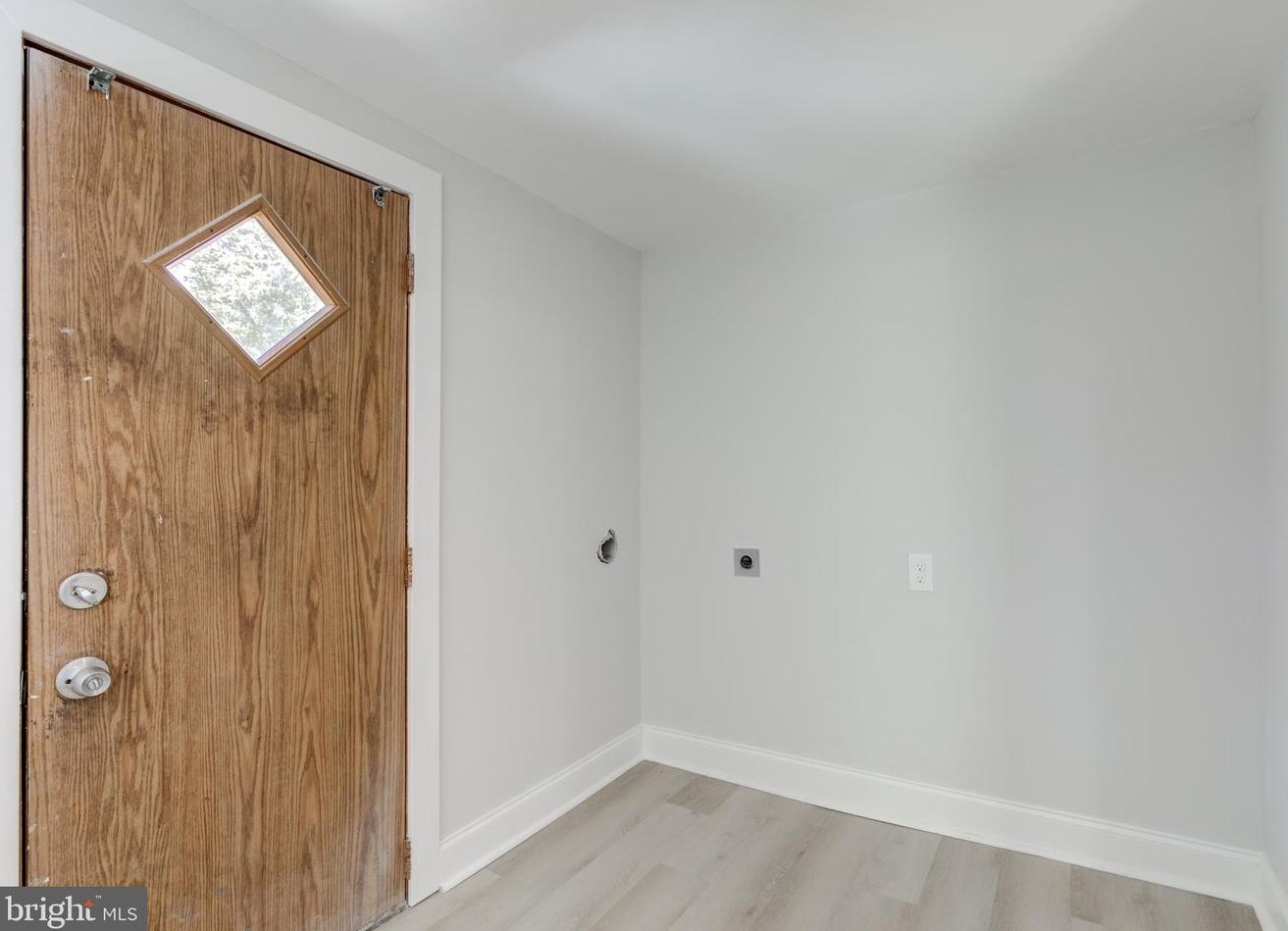 214 Ward St, Chester PA 19013-2321 exterior