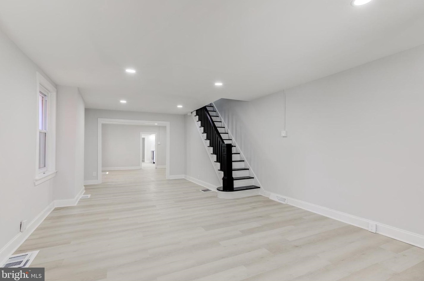 214 Ward St, Chester PA 19013-2321 exterior