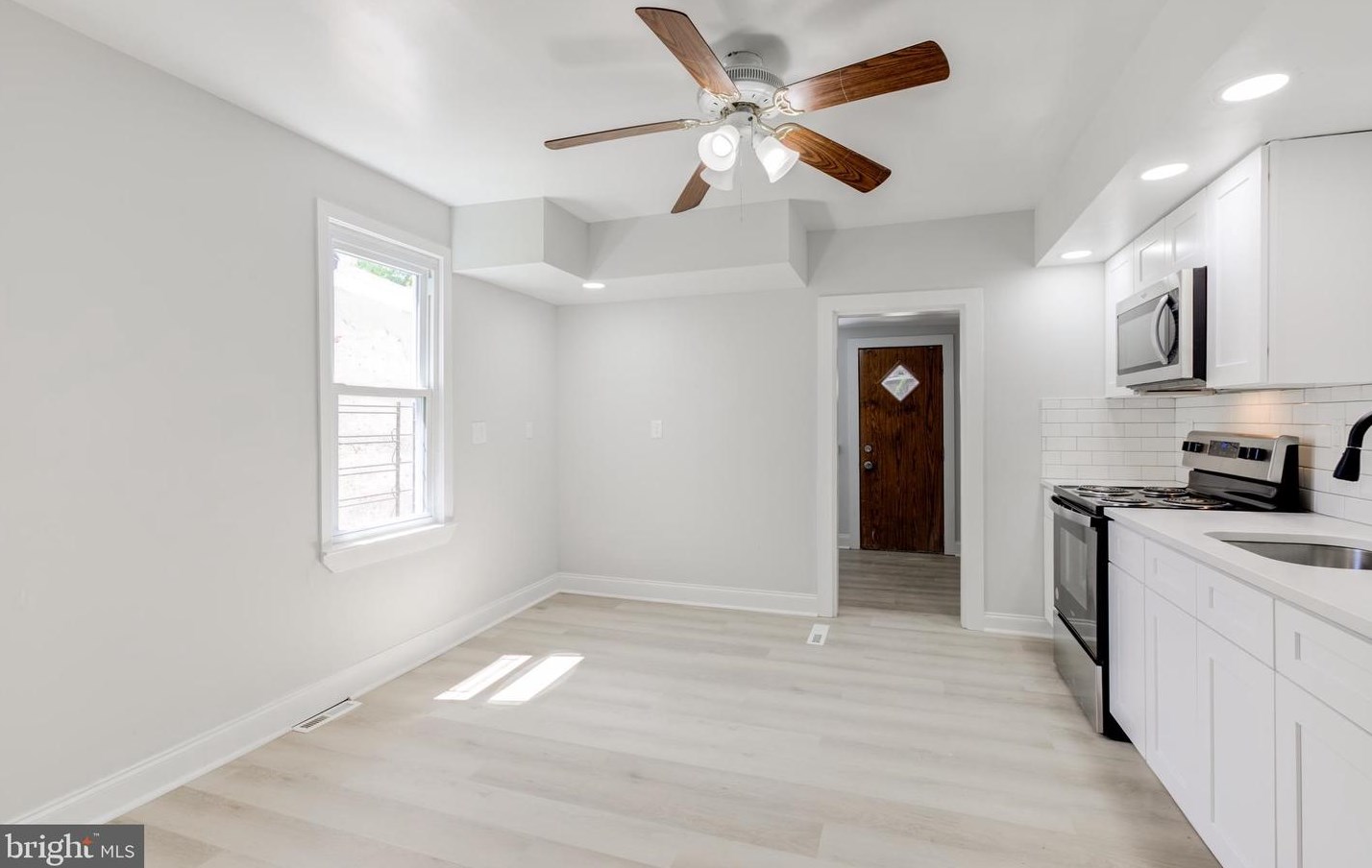 214 Ward St, Chester PA 19013-2321 exterior