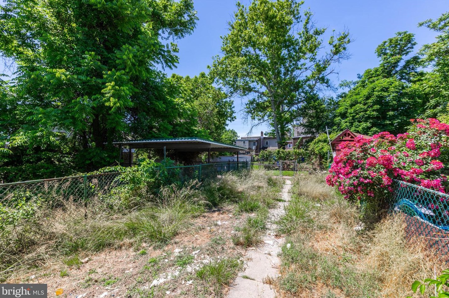 214 Ward St, Chester PA 19013-2321 exterior