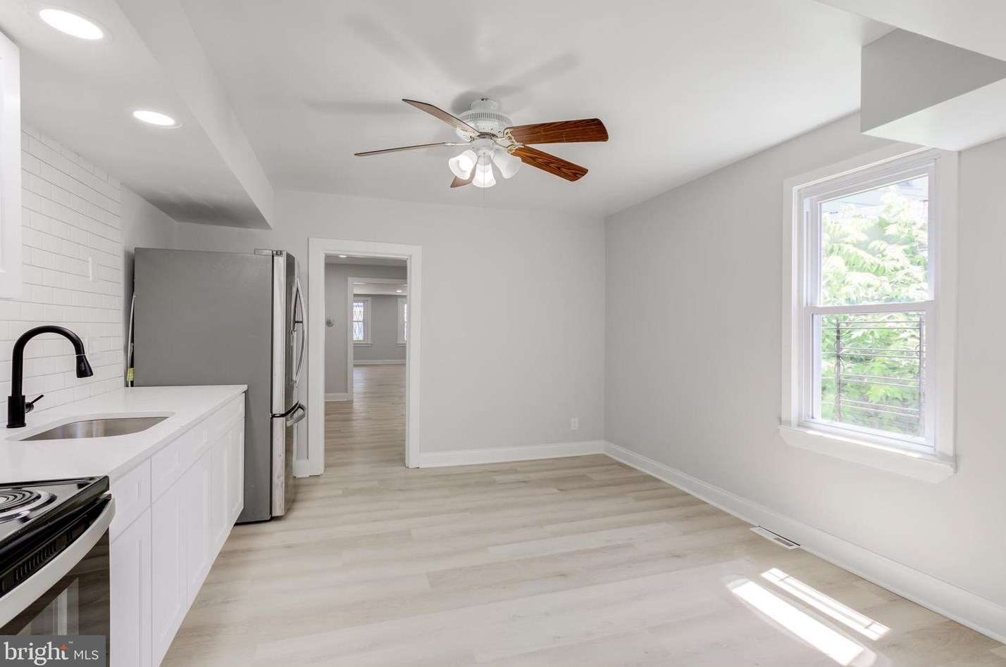 214 Ward St, Chester PA 19013-2321 exterior