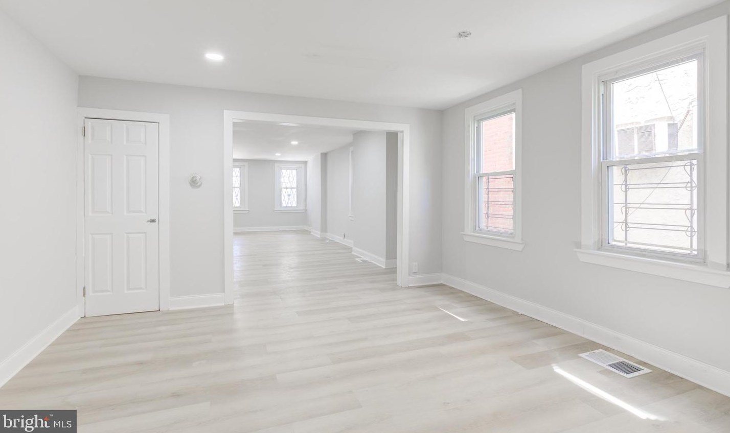 214 Ward St, Chester PA 19013-2321 exterior