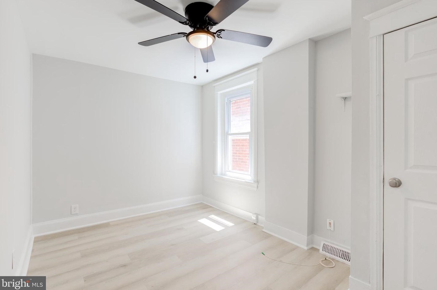 214 Ward St, Chester PA 19013-2321 exterior