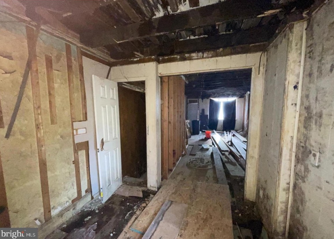 2024 2 St, Chester PA 19013-4302 exterior