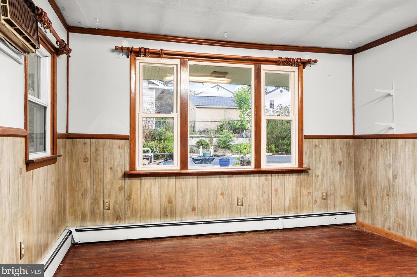 2330 Weir Rd, Chester PA 19014-1641 exterior