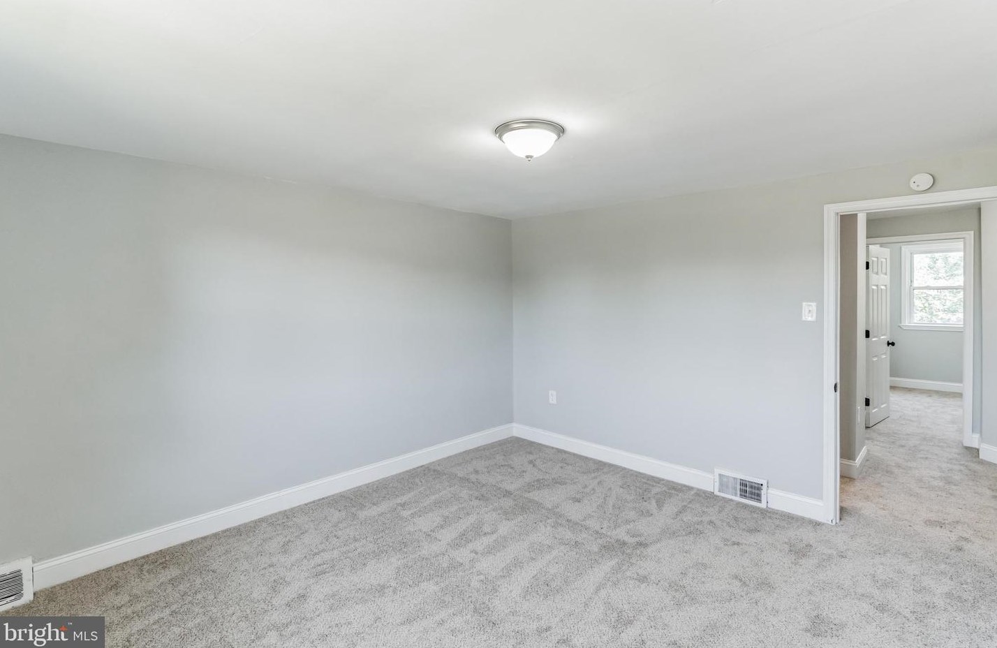 2921 7 St, Chester PA 19013-6016 exterior