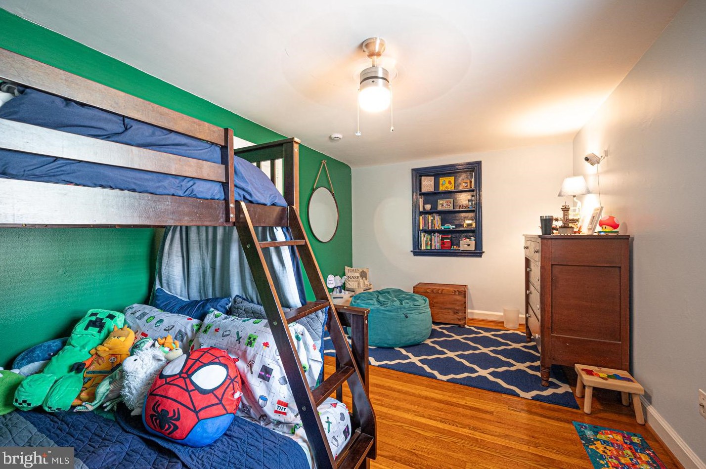 727 Hemlock Rd, Media PA 19063-1709 exterior