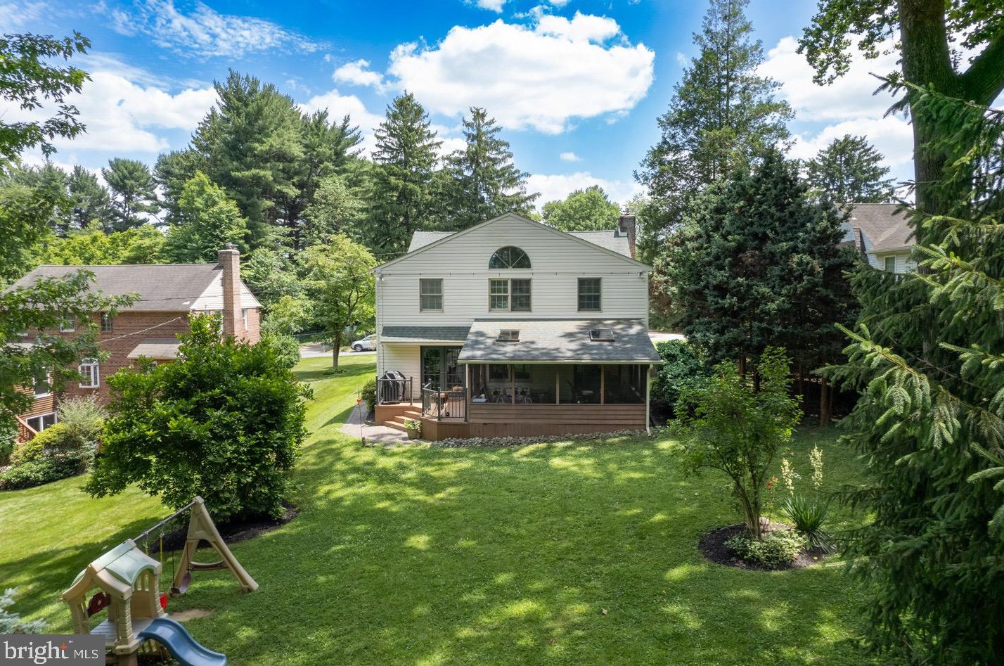 727 Hemlock Rd, Media PA 19063-1709 exterior