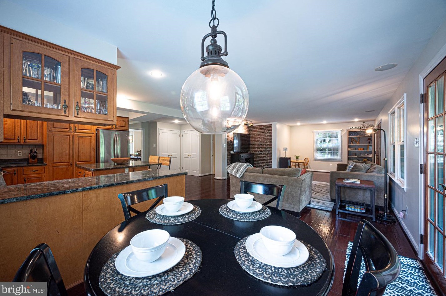 727 Hemlock Rd, Media PA 19063-1709 exterior