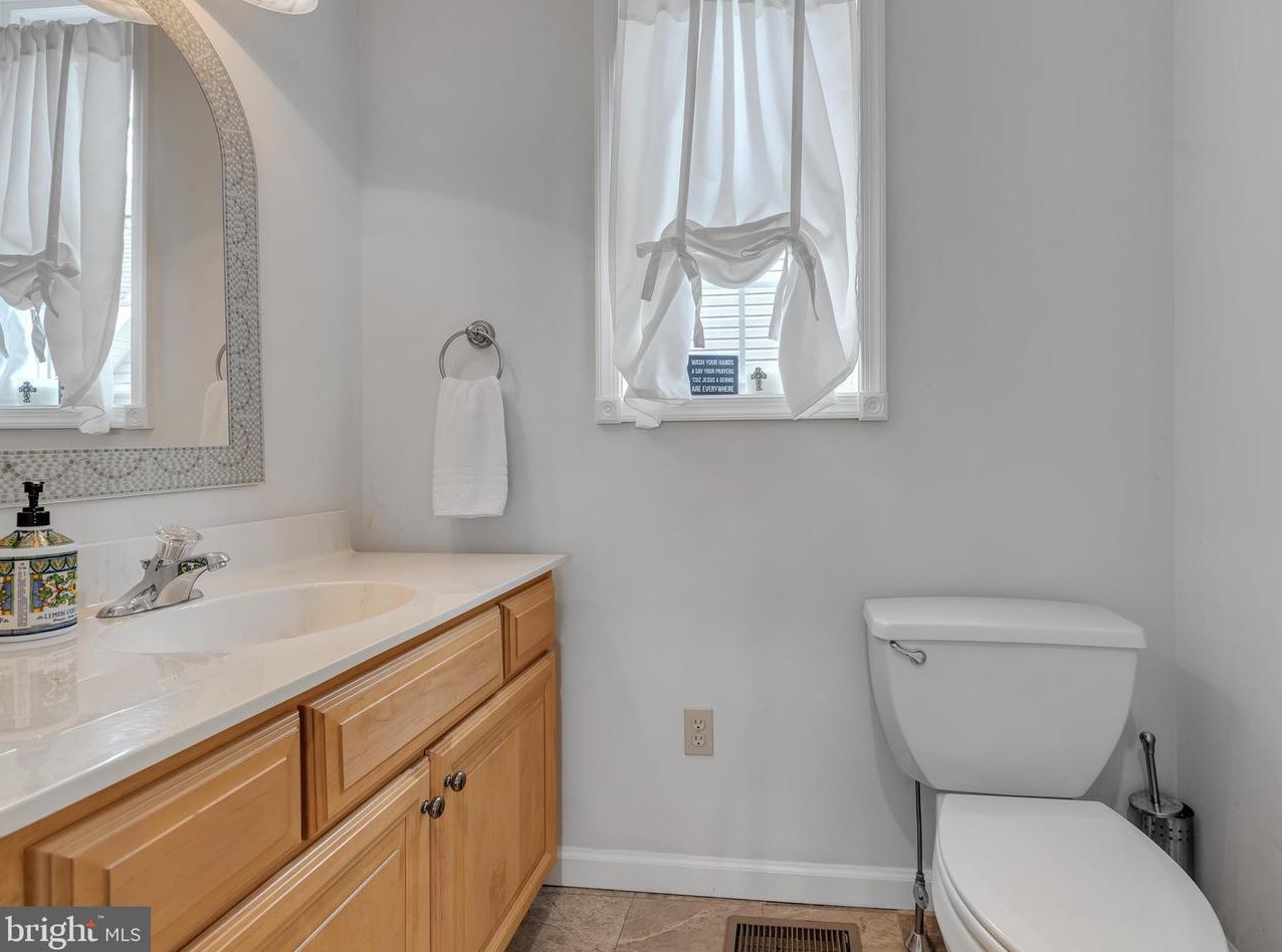 316 Blakeley Rd, Media PA 19086-7229 exterior