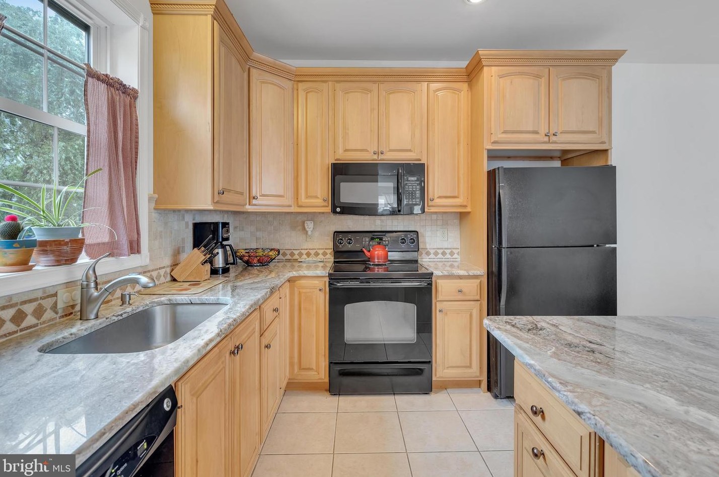 316 Blakeley Rd, Media PA 19086-7229 exterior