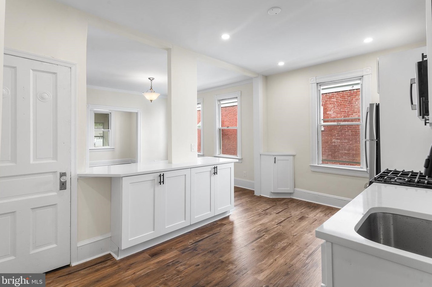 812 St, Darby PA 19023-3925 exterior