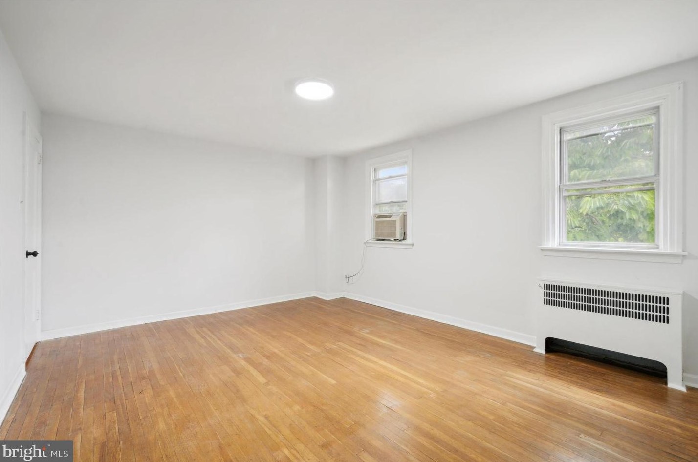 146 Richfield Rd, Upper Darby PA  19082-4109 exterior