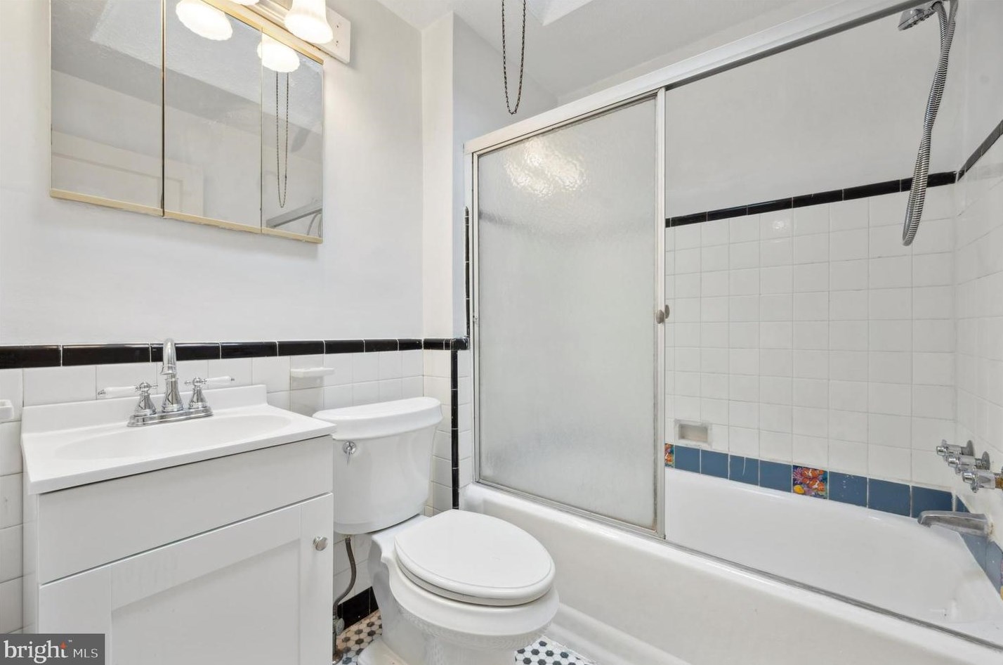 146 Richfield Rd, Upper Darby PA  19082-4109 exterior