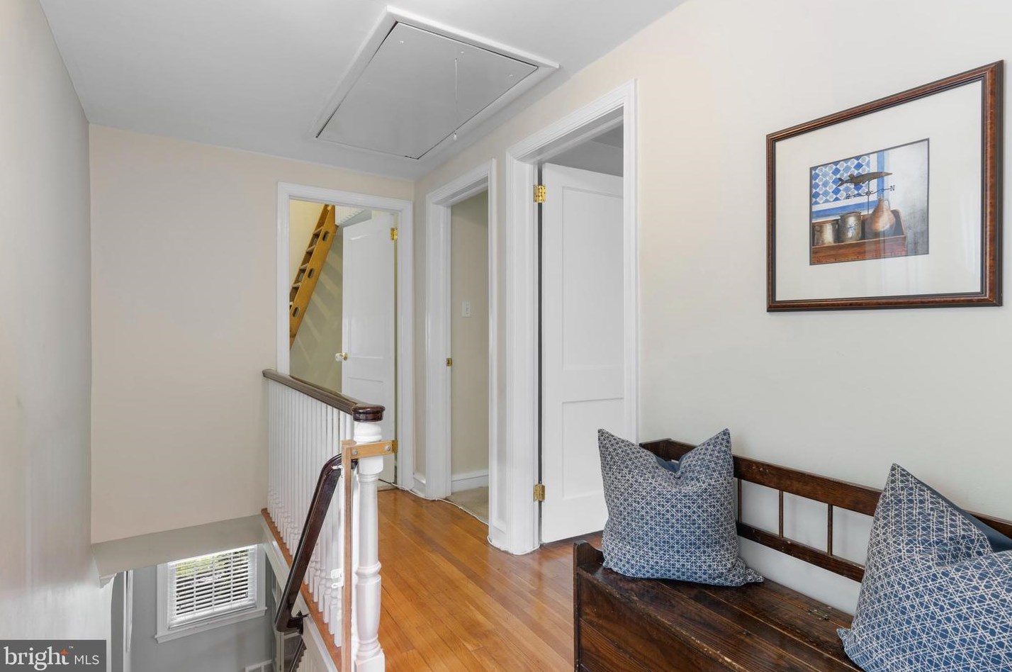 405 Palmers Ln, Media PA 19086-6528 exterior