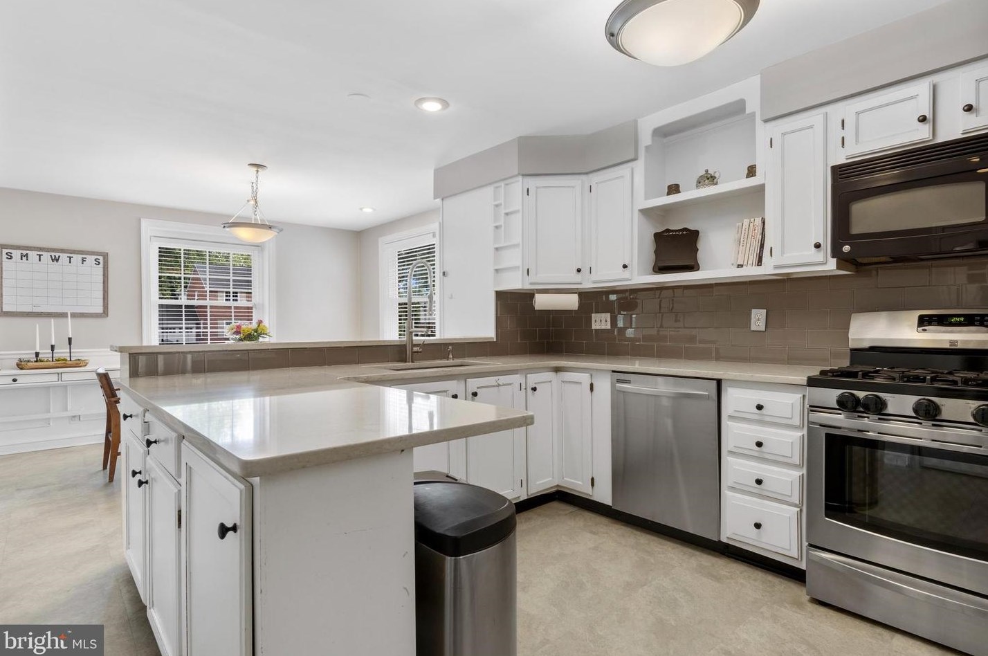 405 Palmers Ln, Media PA 19086-6528 exterior