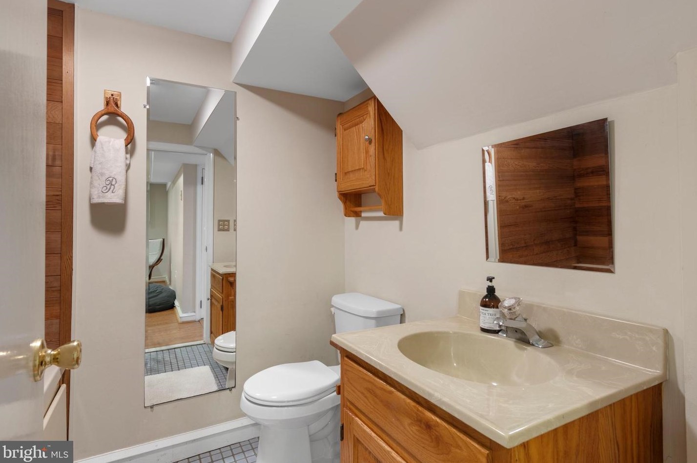 405 Palmers Ln, Media PA 19086-6528 exterior