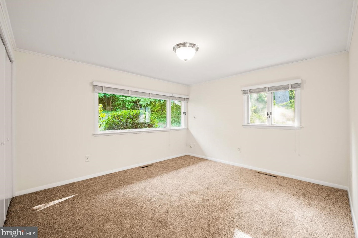 337 Plush Mill Rd, Media PA 19086-6017 exterior