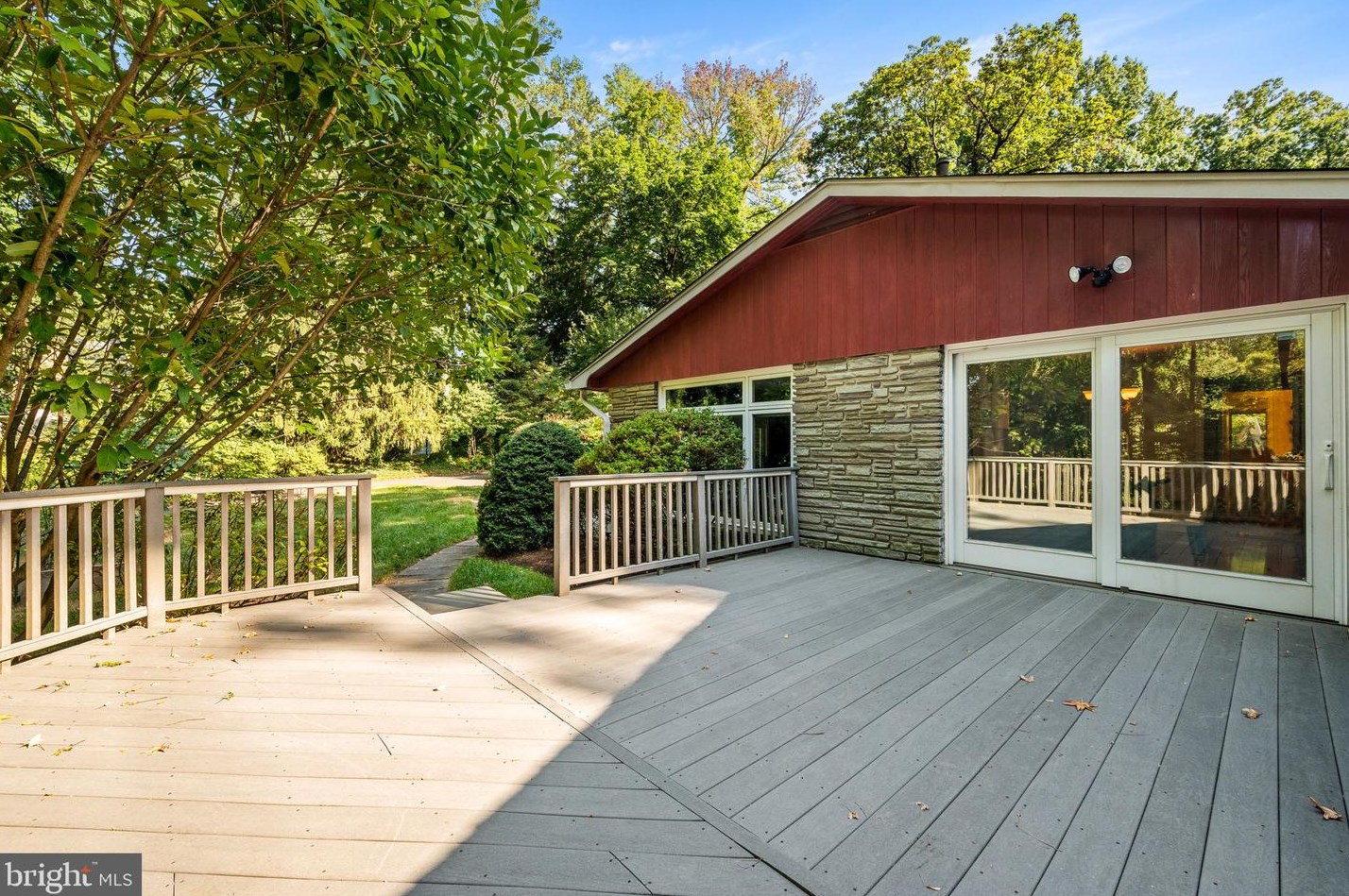 337 Plush Mill Rd, Media PA 19086-6017 exterior