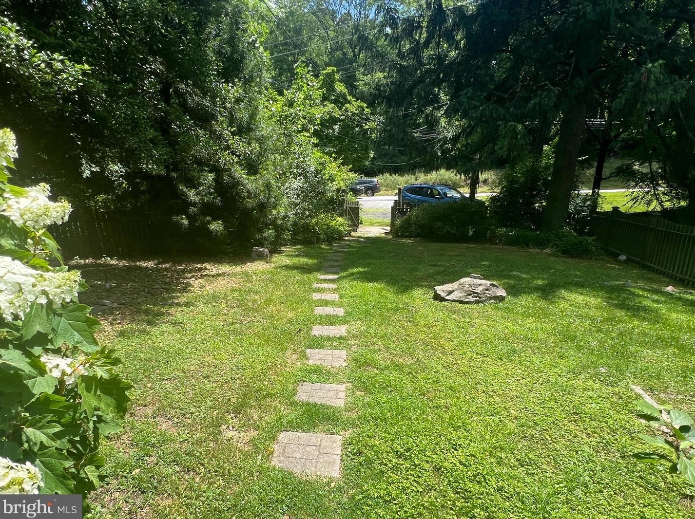 430 Knowlton Rd, Media PA 19063-4844 exterior