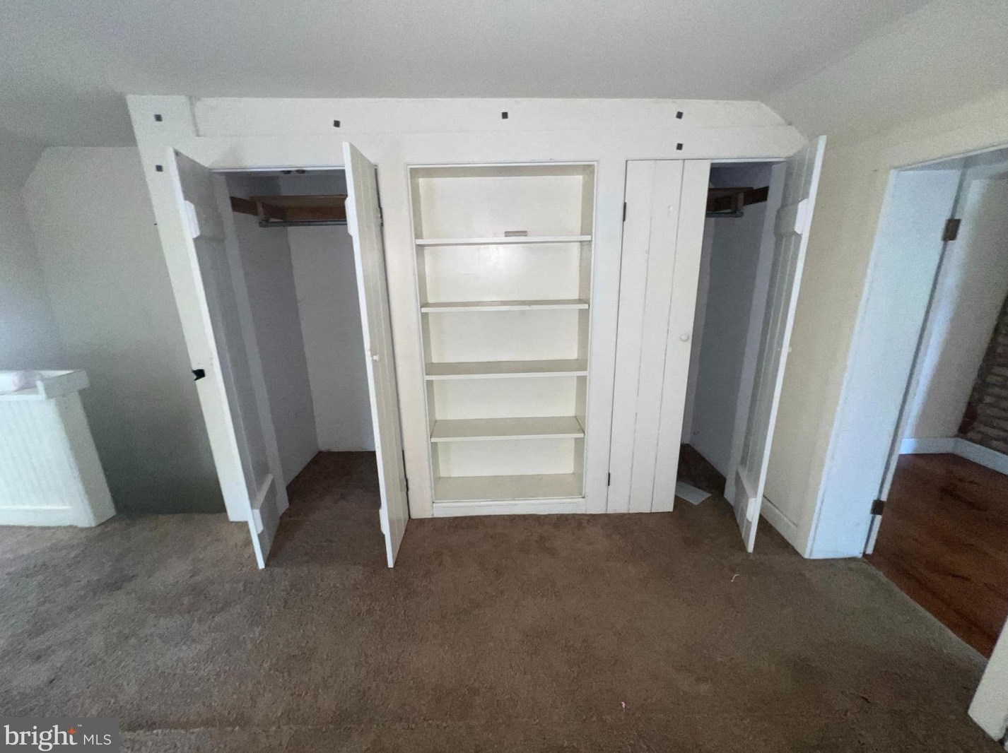 430 Knowlton Rd, Media PA 19063-4844 exterior