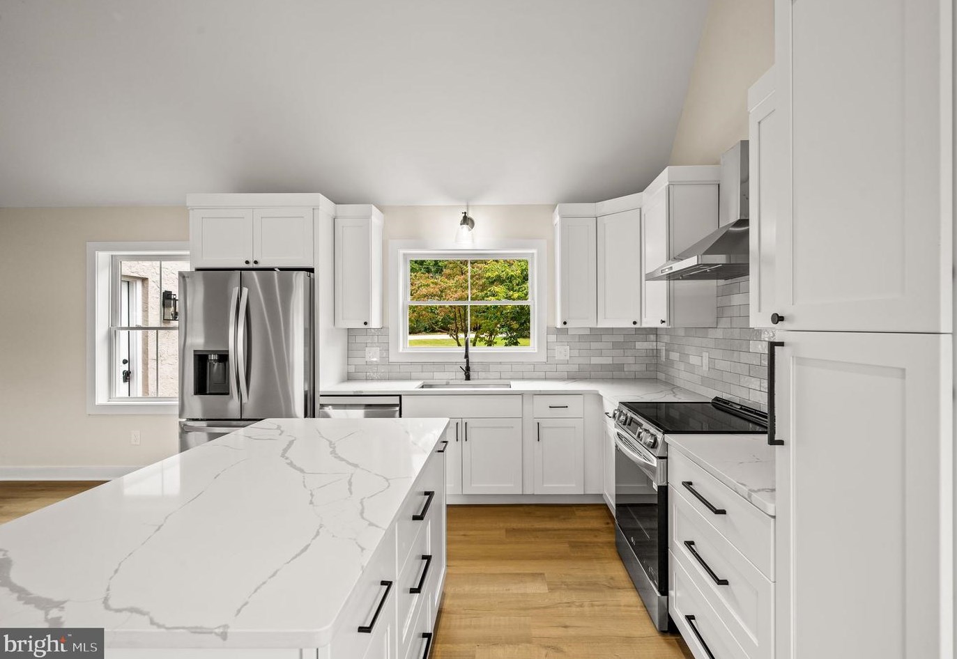 529 Old Middletown Rd, Media PA 19063-4429 exterior