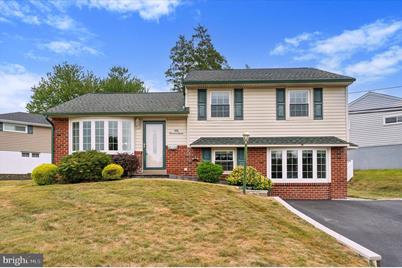 400 Warren Boulevard, Broomall, PA 19008 - Photo 1