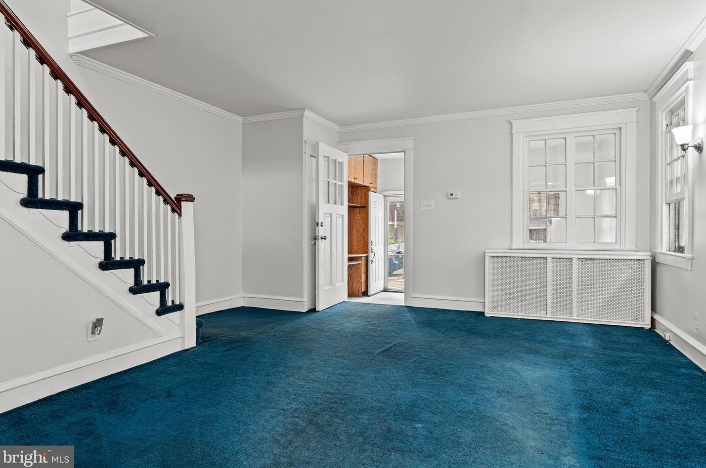 221 Barrington Rd, Upper Darby PA  19082-4217 exterior