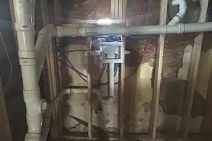 323 Rose St, Chester, PA 19013 - Photo 9