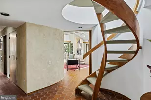 390 S Bryn Mawr Ave, Bryn Mawr, PA 19010 - Photo 5