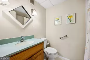 801 Yale Ave, Swarthmore, PA 19081 - Photo 15