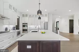 106 Eagle Dr, Broomall, PA 19008 - Photo 9