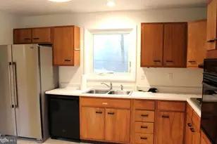 645 Glendale Rd, Havertown, PA 19083 - Photo 9