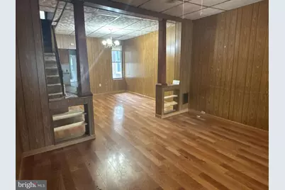 1110 E 11th Street, Crum Lynne, PA 19022 - Photo 5