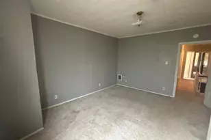 1115 E 11th St, Crum Lynne, PA 19022 - Photo 21